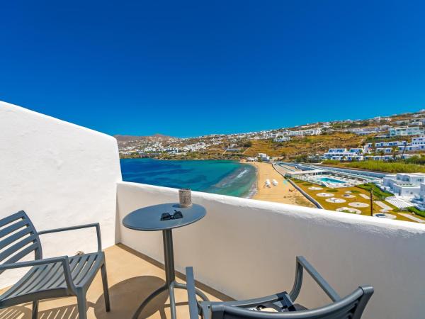 Cape Mykonos : photo 4 de la chambre chambre double avec balcon - vue sur mer