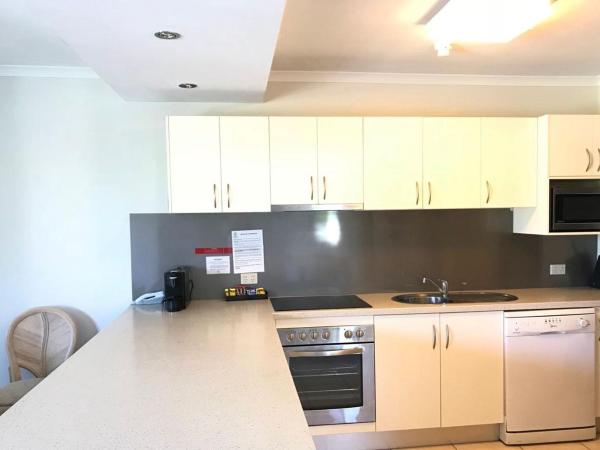 181 The Esplanade : photo 1 de la chambre sea view two bedroom apartment (free wifi access)