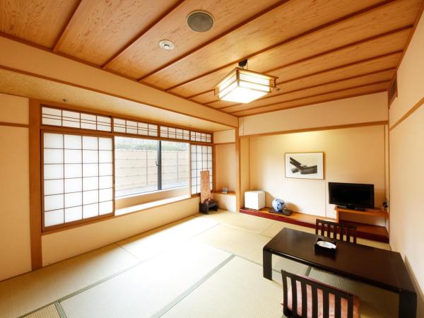 Hotel Hiroshima Garden Palace : photo 1 de la chambre chambre de style japonais