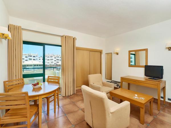 Oceanus Aparthotel : photo 2 de la chambre studio standard avec balcon