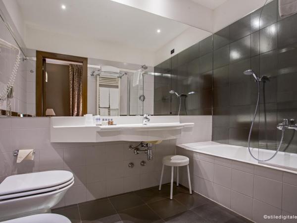 Savoia Hotel Country House Bologna : photo 4 de la chambre chambre double confort