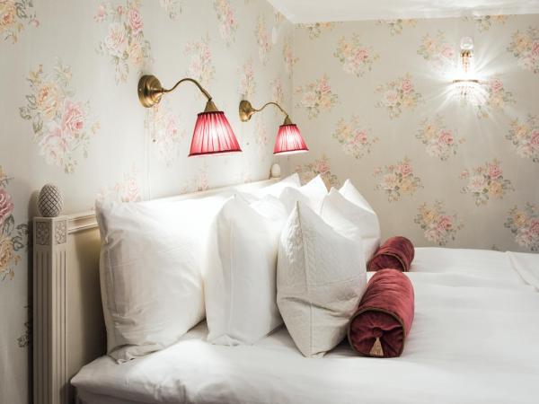 Hilma Winblads Bed & Breakfast : photo 3 de la chambre chambre double deluxe avec baignoire