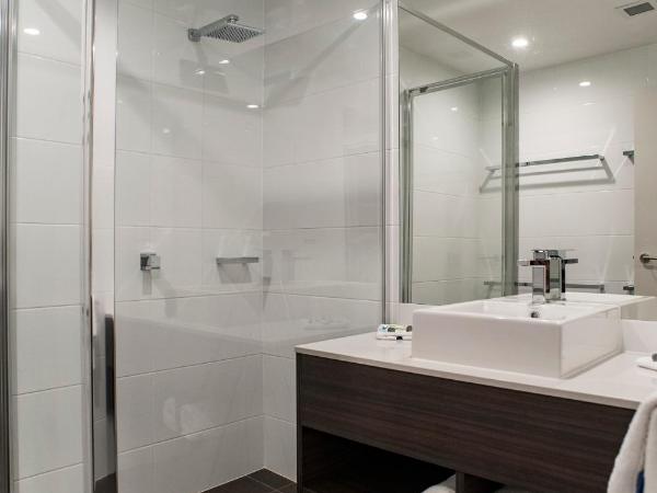 Leumeah Lodge : photo 1 de la chambre chambre avec lits superposés