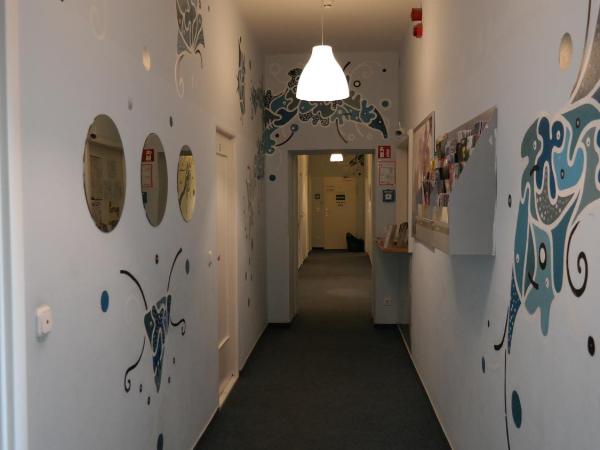 Hostel Inn-Berlin : photo 1 de la chambre chambre triple