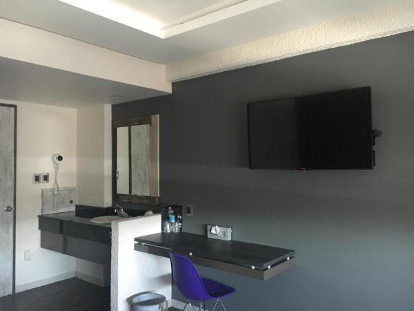 Hotel La Luna : photo 9 de la chambre chambre lit queen-size deluxe