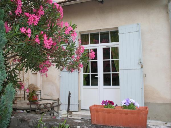 LE PETIT PALAIS Maisonnette : photo 4 de la chambre maisonnette