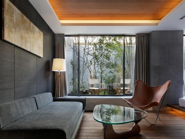 22 PIECES : photo 2 de la chambre studio avec terrasse