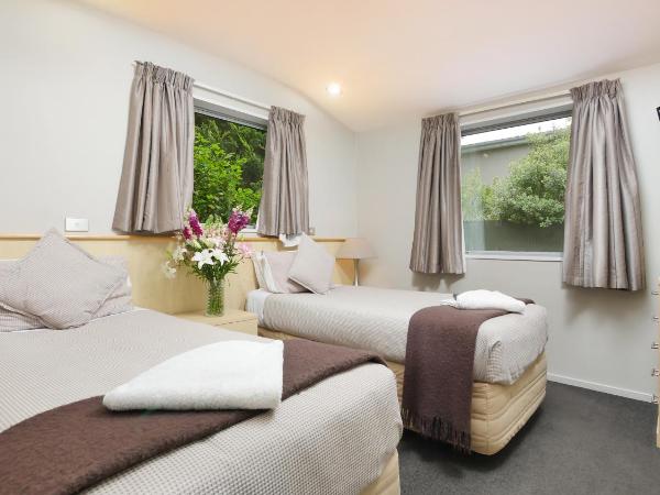 Arthur's Court Motor Lodge : photo 5 de la chambre grand appartement 1 chambre