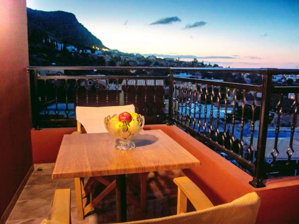 Ippoliti Village : photo 10 de la chambre studio triple standard - vue sur mer