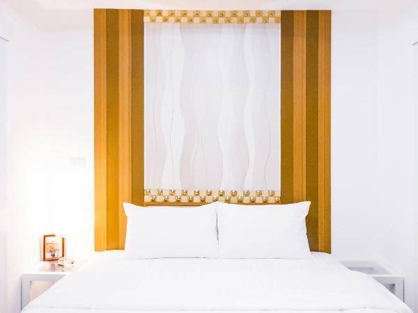 Sunset Residence Pinklao : photo 7 de la chambre suite lit king-size – non-fumeurs