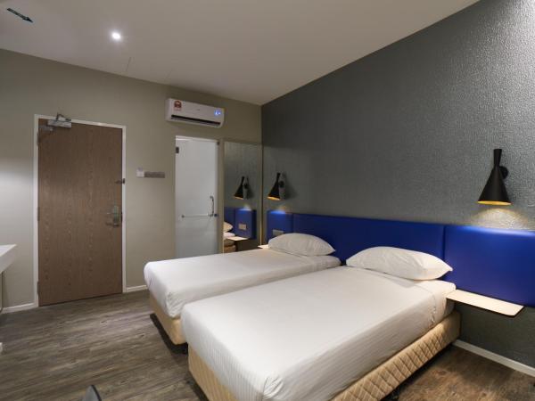 Win Win Boutique Hotel PD : photo 4 de la chambre chambre lits jumeaux de luxe avec fenêtre