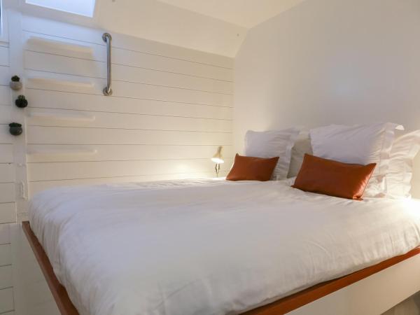 M/S Svalbard B&B : photo 7 de la chambre chambre double