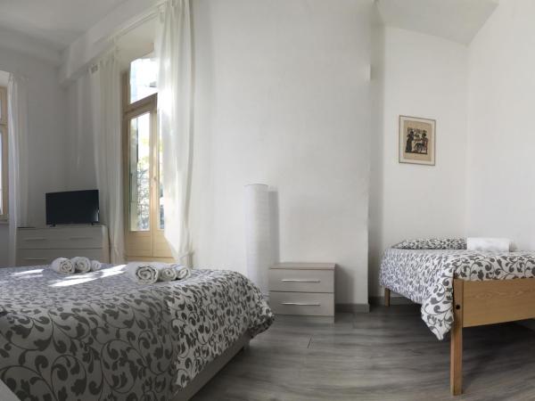 Hotel Firenze Lugano : photo 2 de la chambre chambre familiale avec baignoire