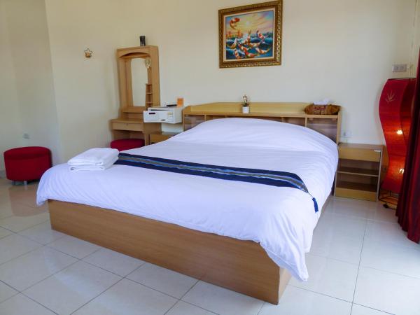 Metro Apartments : photo 8 de la chambre chambre double standard