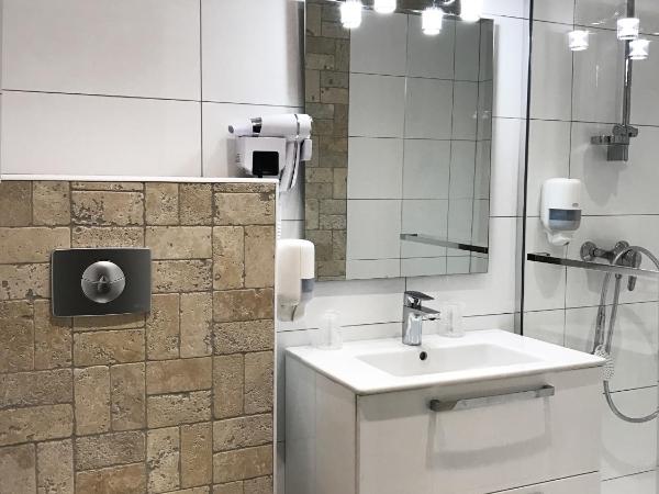 Hotel Riviera : photo 6 de la chambre chambre double supérieure