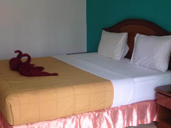 D.R. Lanta Bay Resort : photo 4 de la chambre chambre double supérieure
