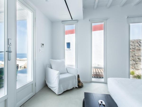 Ostraco Suites : photo 4 de la chambre suite avec piscine privée