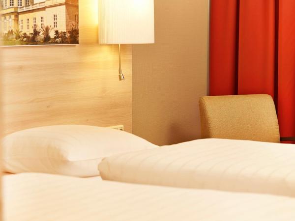 H+ Hotel Hannover : photo 7 de la chambre chambre double confort