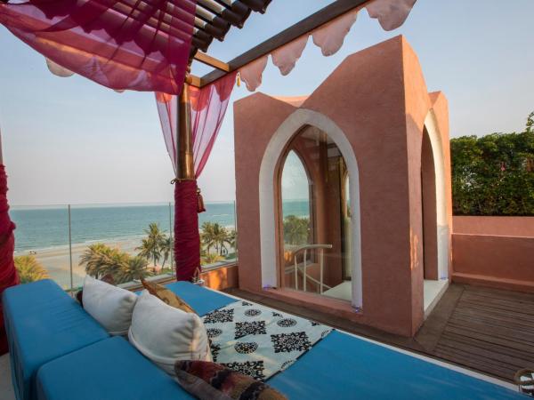 Marrakesh Hua Hin Resort & Spa : photo 5 de la chambre celestial suite in-bedroom jacuzzi