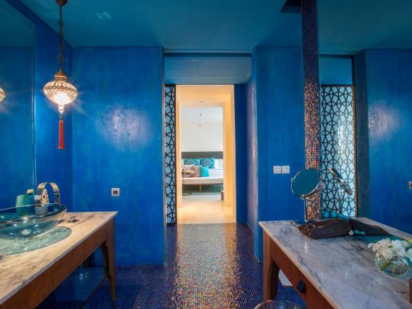 Marrakesh Hua Hin Resort & Spa : photo 2 de la chambre celestial suite in-bedroom jacuzzi