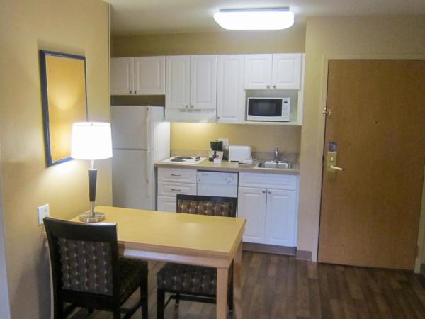 Extended Stay America Select Suites - Atlanta - Buckhead : photo 9 de la chambre studio de luxe avec 2 lits queen-size – non-fumeurs