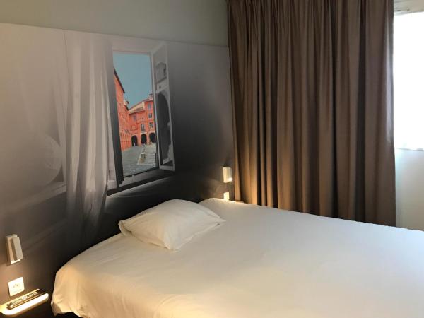 B&B HOTEL Montauban : photo 1 de la chambre chambre double standard