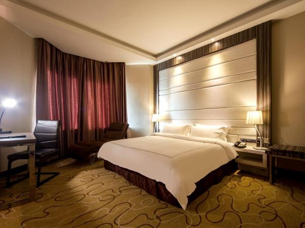 Promenade Hotel Kota Kinabalu : photo 3 de la chambre suite exécutive avec accès au salon club