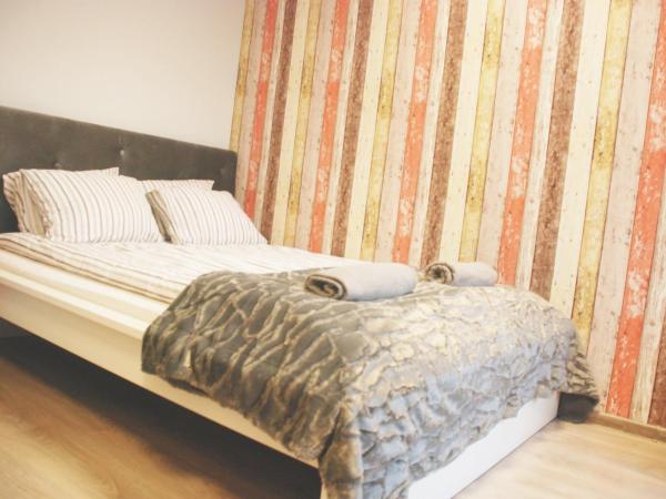 Trip & Hostel : photo 7 de la chambre grande chambre double 