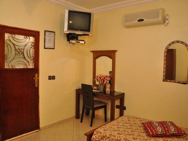 Dar Aliane : photo 5 de la chambre chambre lits jumeaux méditerannée