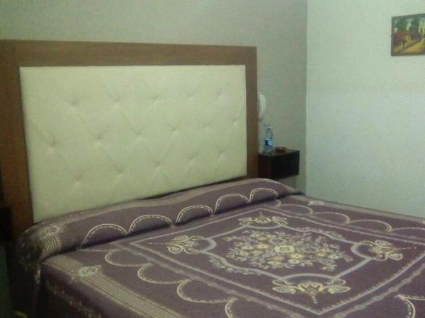 Hotel 2000 : photo 2 de la chambre chambre double