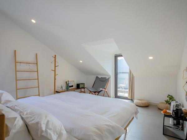 Hangzhou Sansu Hotel : photo 3 de la chambre chambre lit queen-size avec baignoire spa