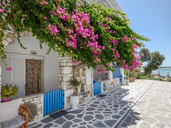 Saint George Hotel : photo 10 de la chambre chambre double - rez-de-chaussée - vue partielle sur mer