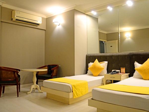Hotel Ajanta : photo 2 de la chambre chambre familiale avec service de navette gratuit depuis l'aéroport