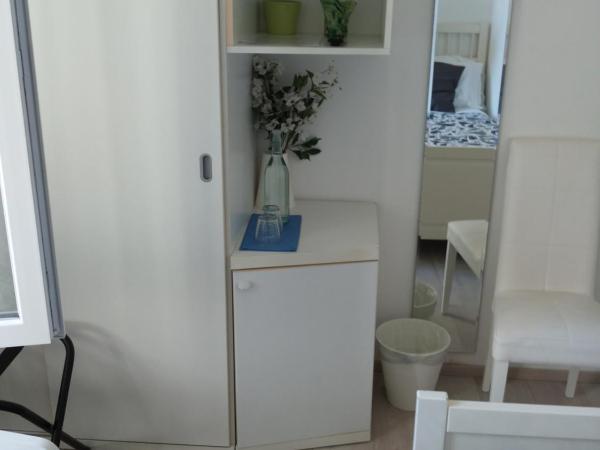 Dafne B&B : photo 2 de la chambre chambre double avec salle de bains privative extérieure