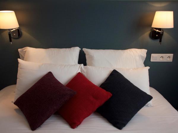 La Villa en L'île - 2 Piscines & Spa : photo 1 de la chambre chambre double