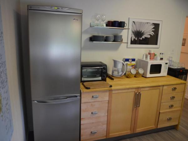 At Wits End B&B : photo 3 de la chambre suite 3 chambres