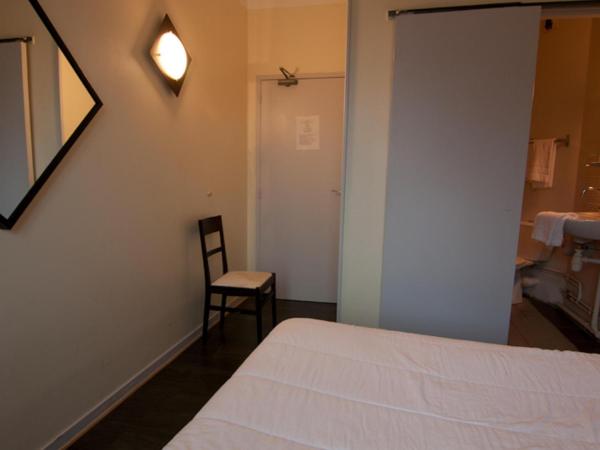 Hotel De Londres : photo 2 de la chambre chambre double