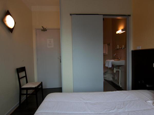 Hotel De Londres : photo 6 de la chambre chambre double