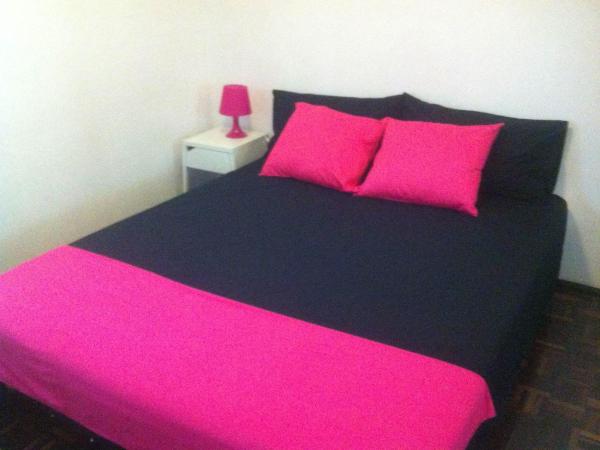 F! Lisbon Guest House : photo 2 de la chambre chambre double standard