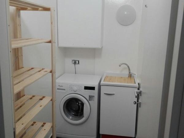 Sunny Home : photo 1 de la chambre chambre double avec salle de bains privative