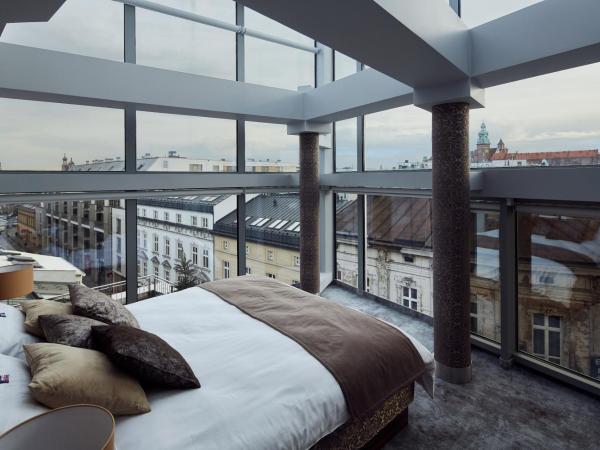 Aparthotel Best Views : photo 8 de la chambre penthouse panoramique de luxe 