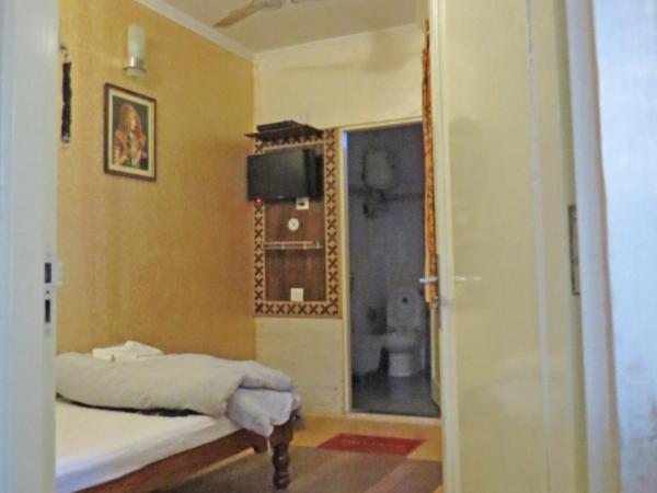 Hotel Rangoli : photo 4 de la chambre chambre simple Économique