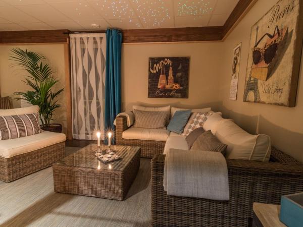 Skultuna Hotell & Konferens : photo 3 de la chambre suite exécutive