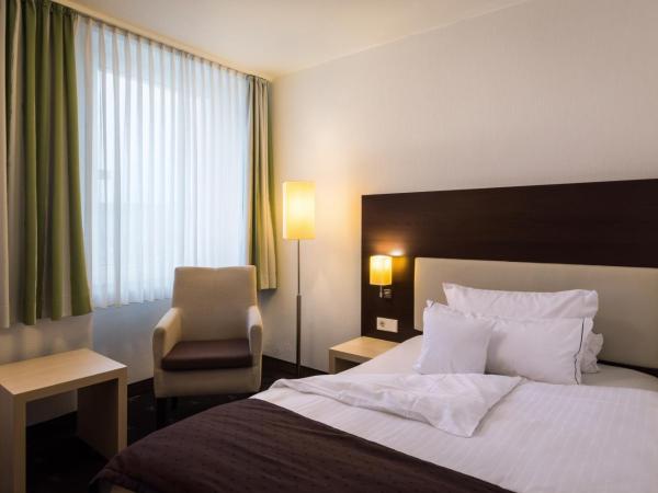 Hotel Esplanade Dortmund : photo 3 de la chambre chambre classique