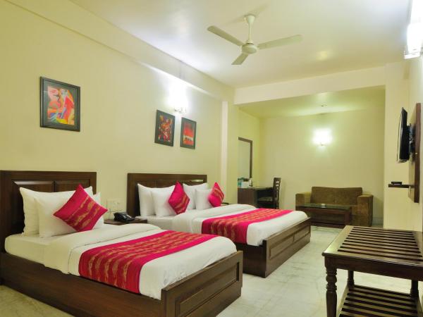 Hotel Shanti Villa : photo 3 de la chambre chambre familiale