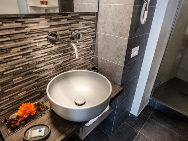 B&B In Centro Palermo : photo 2 de la chambre chambre triple supérieure