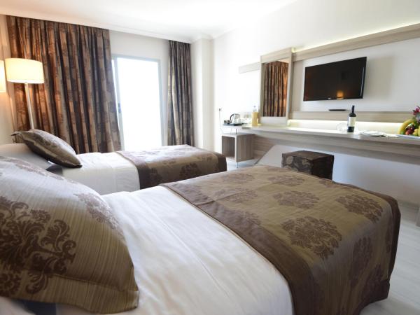 Green Nature Diamond : photo 4 de la chambre chambre standard avec vue partielle sur la mer