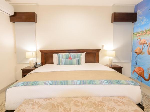 Hotel Boutique Real San Juan Center : photo 8 de la chambre suite deluxe avec lit king-size