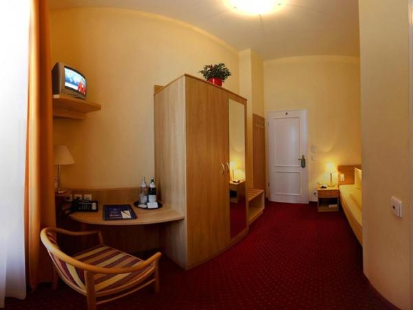 Hotel Vivaldi Berlin am Kurfürstendamm : photo 4 de la chambre chambre simple standard