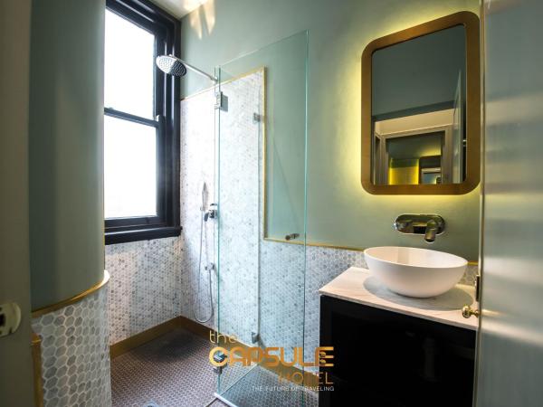 The Capsule Hotel : photo 4 de la chambre capsule mixte 